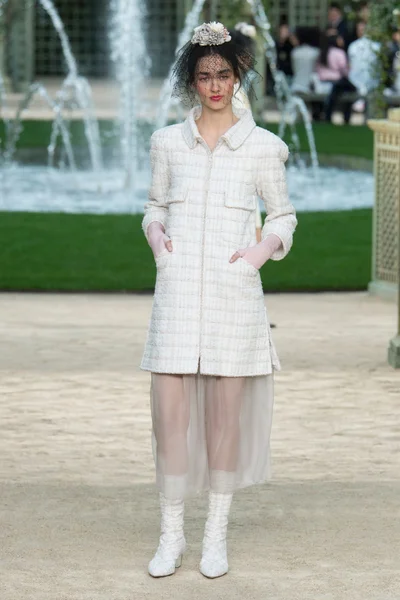 Look 21
